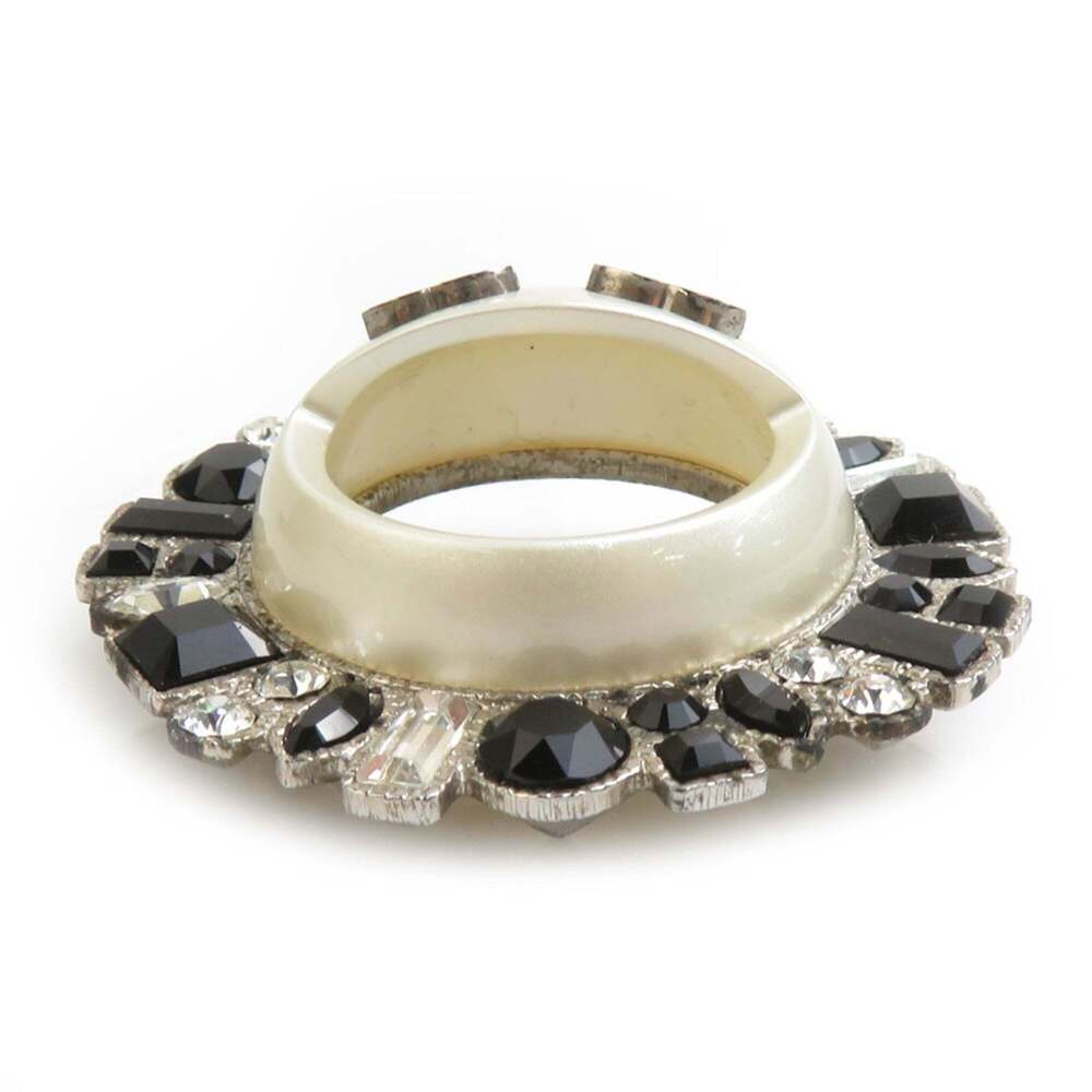 CHANEL Black Logo Brooch - Picture 3 of 8